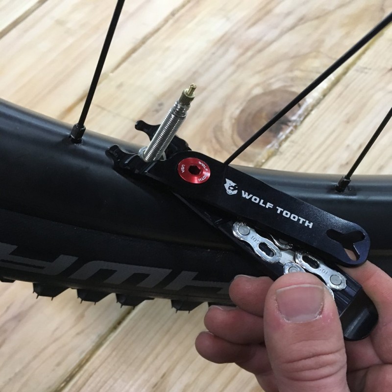 herramienta wolf tooth master link negro Herramienta Wolf Tooth Master Link Negro